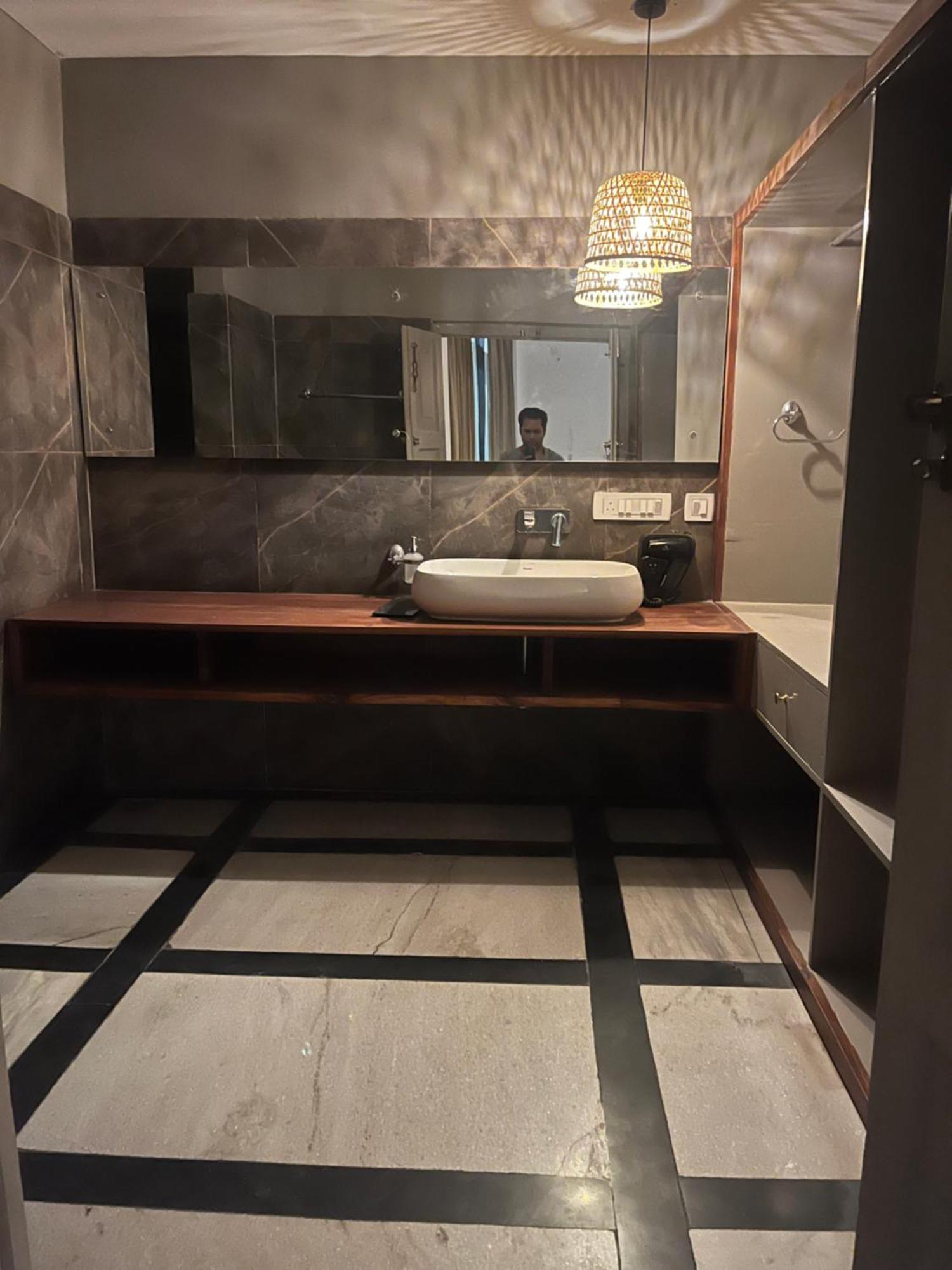 Nkaasa Hotel Personal Suites Raxaul Bagian luar foto