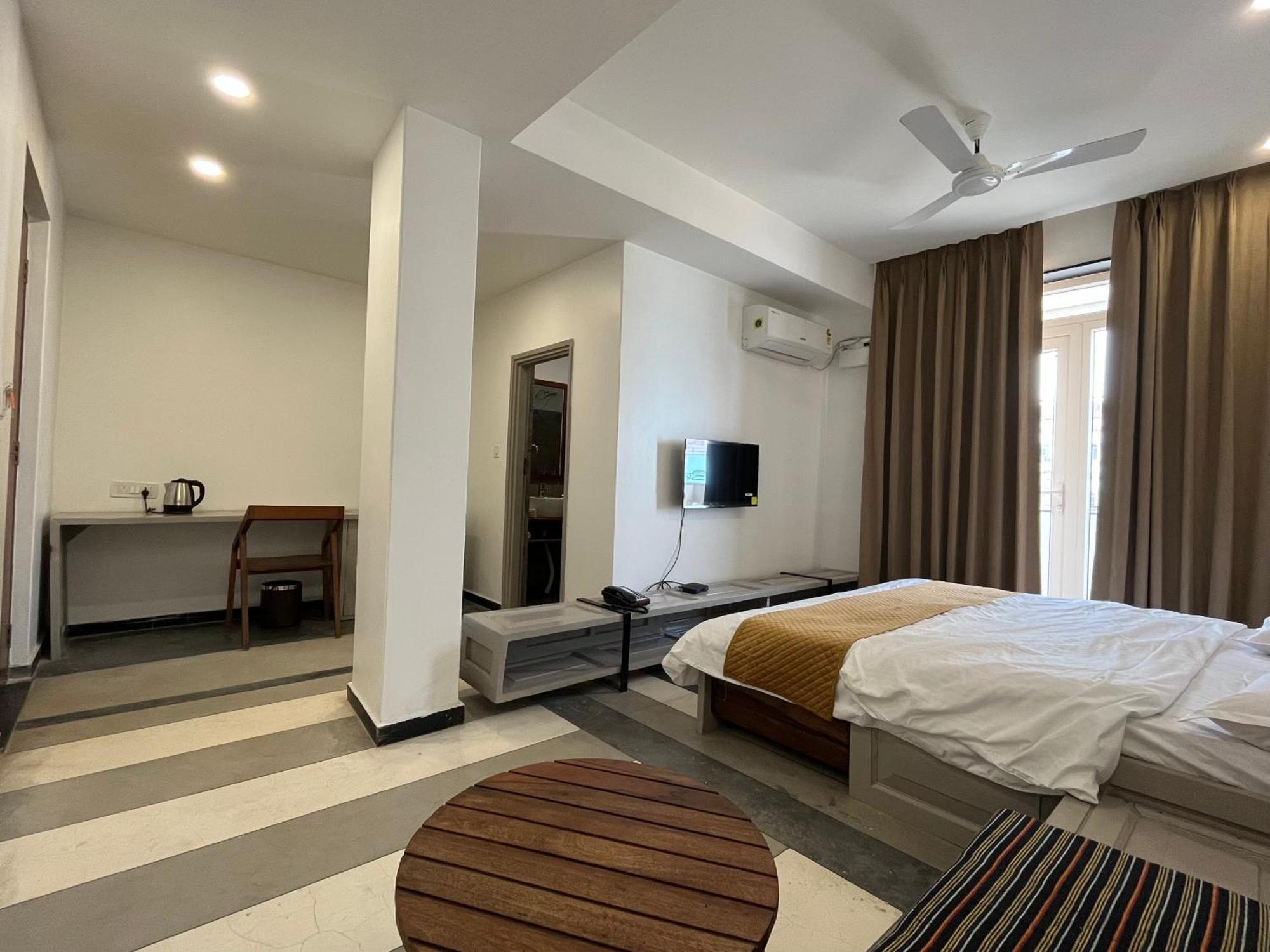 Nkaasa Hotel Personal Suites Raxaul Bagian luar foto